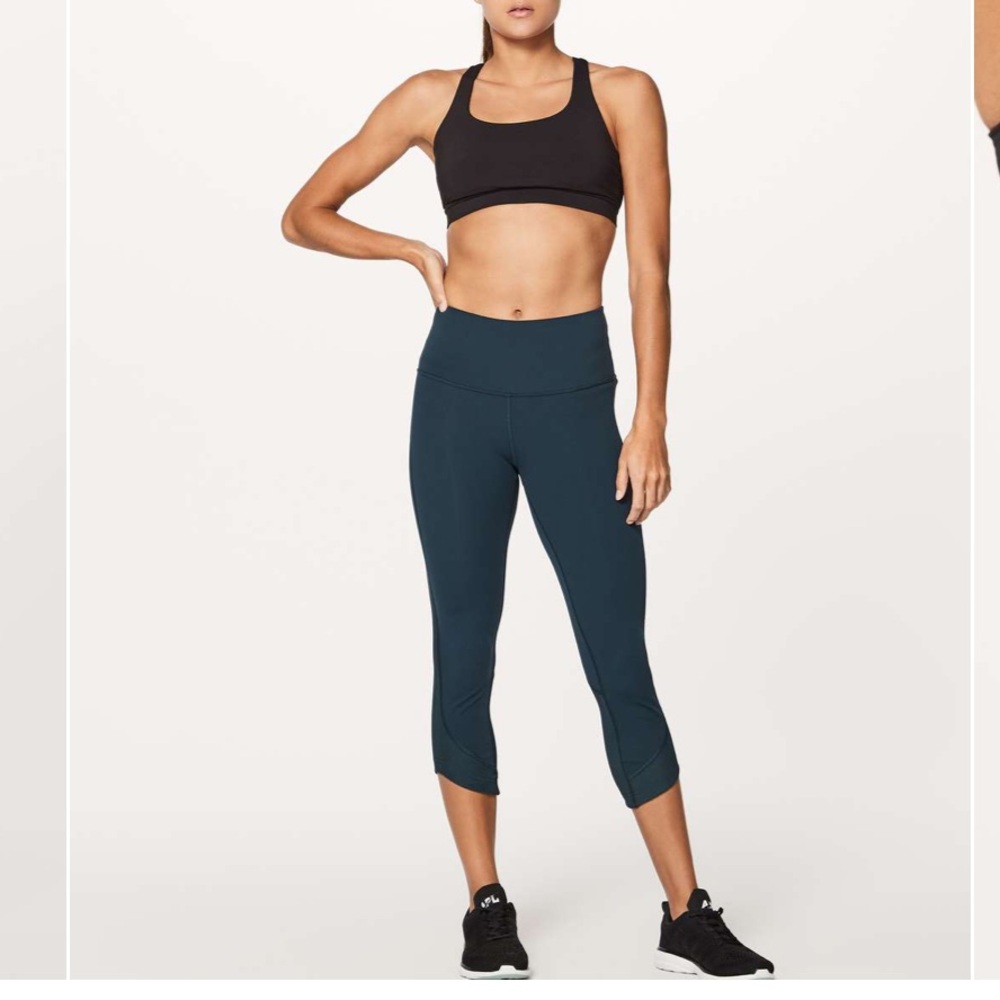 Lululemon Ready Set Go Crop 21” in Submarine Color